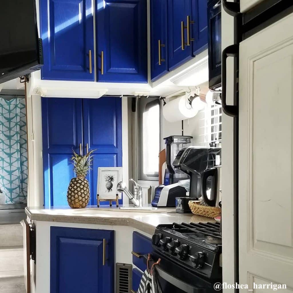 Camper Remodel RV Interior Paint Ideas: 34 Colorful Makeovers | RV ...