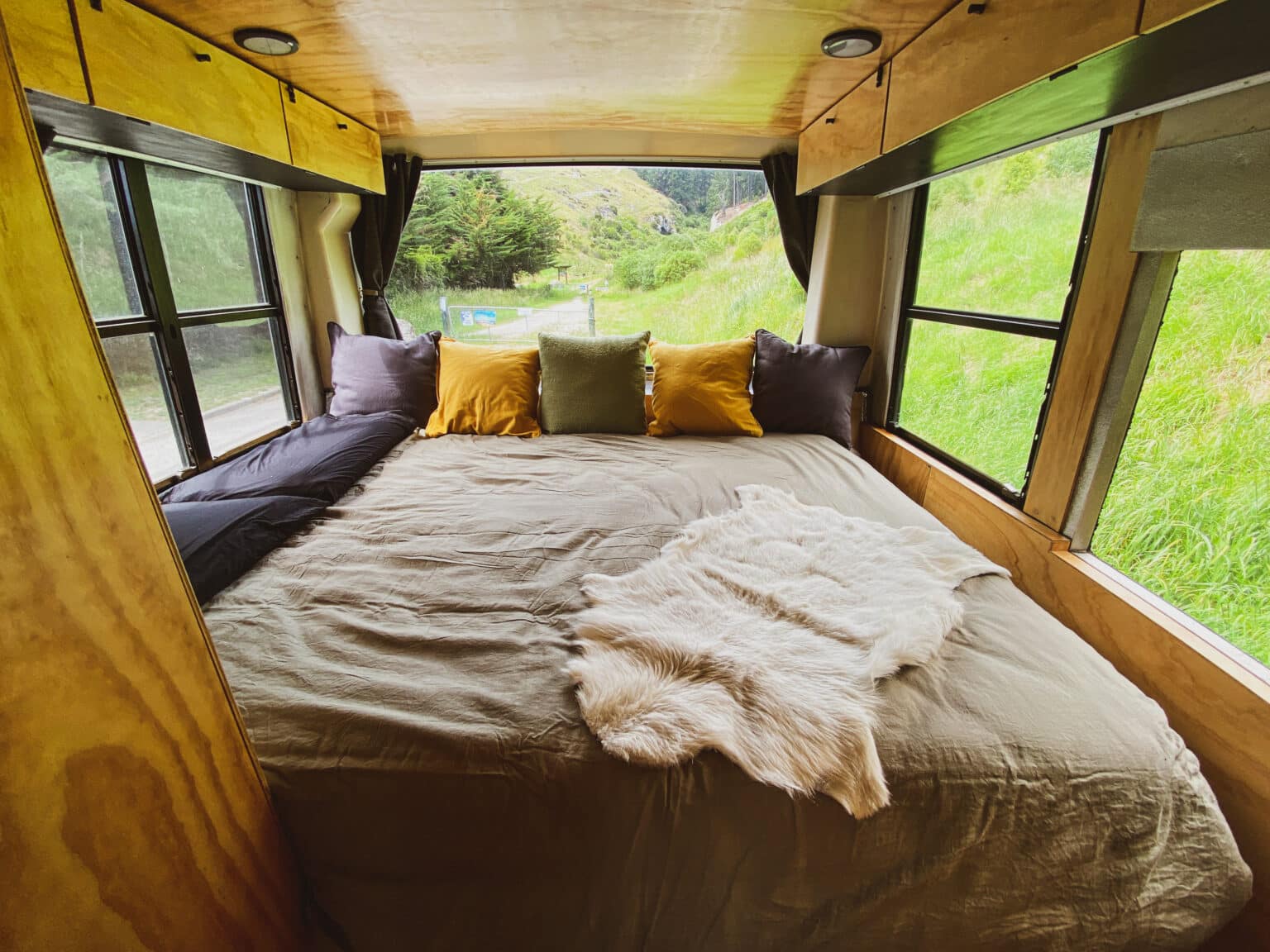 19 Headboard Ideas for Your RV Bedroom Remodel