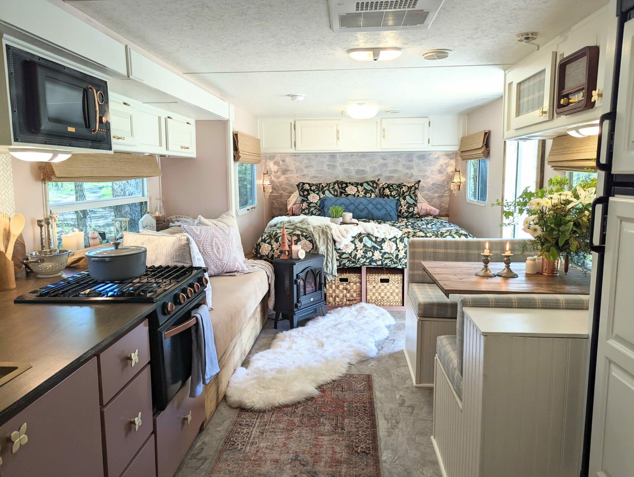 19 Headboard Ideas for Your RV Bedroom Remodel