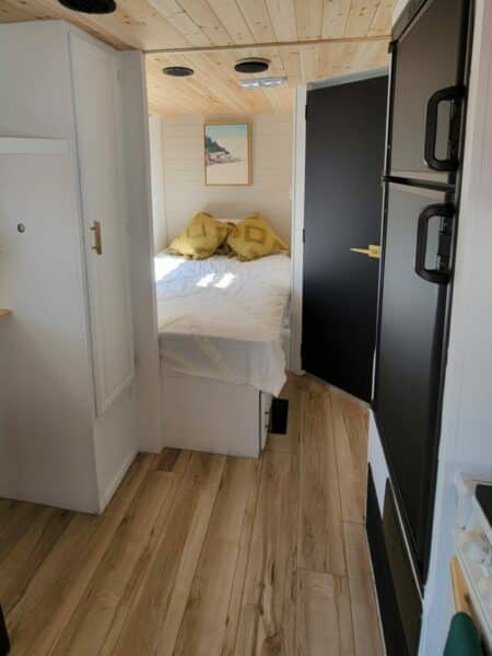 20 Smart RV Bedroom Remodel Ideas (With Photos) | RV Inspiration