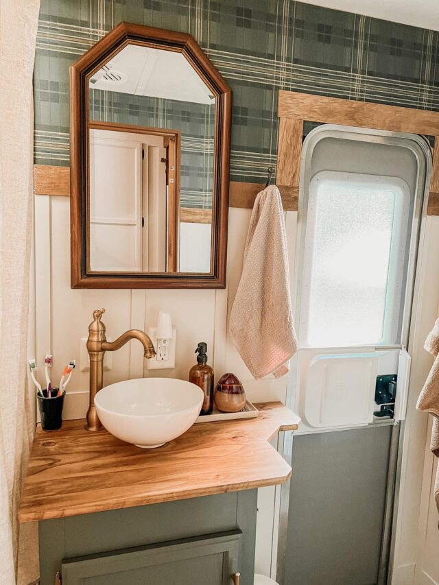 5 Ways to Make DIY Wood Countertops In Your RV or Van