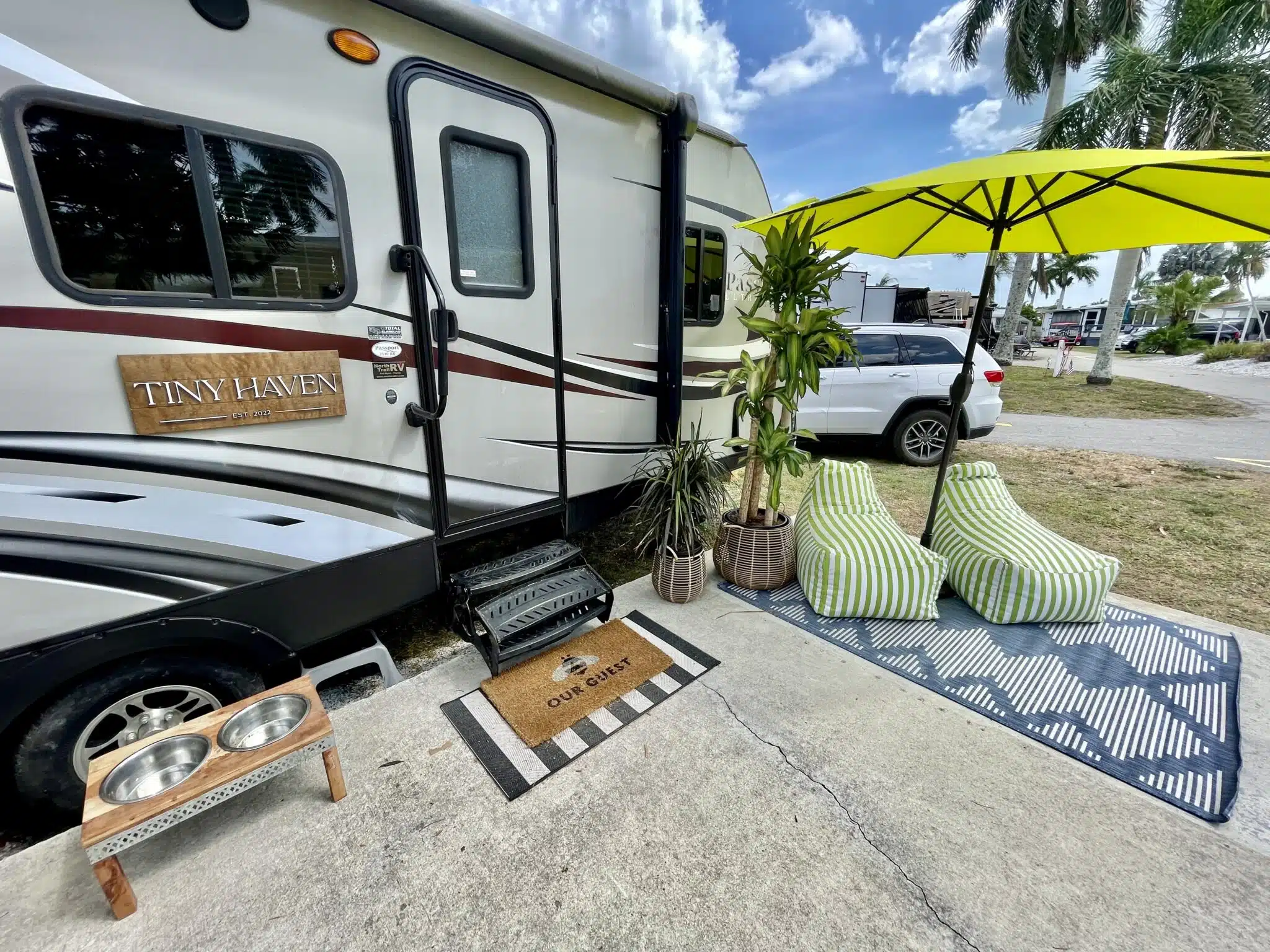 rv patio umbrella dog