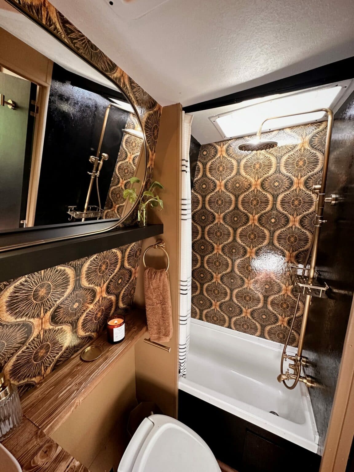 9 Alternative RV Bathtub Ideas Adding a Tub to Your RV RV Inspiration