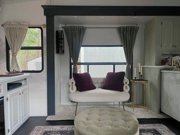 10 RV Window Valance Ideas for Your RV Makeover | RV Inspiration