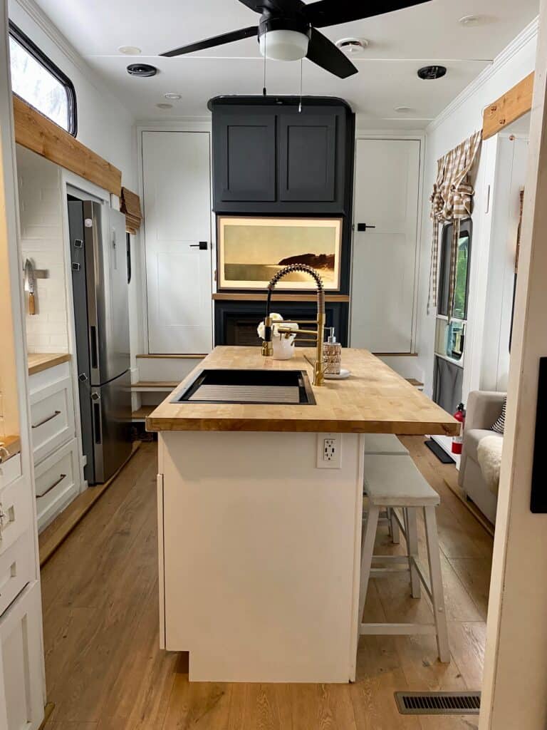 renovated toy hauler living space