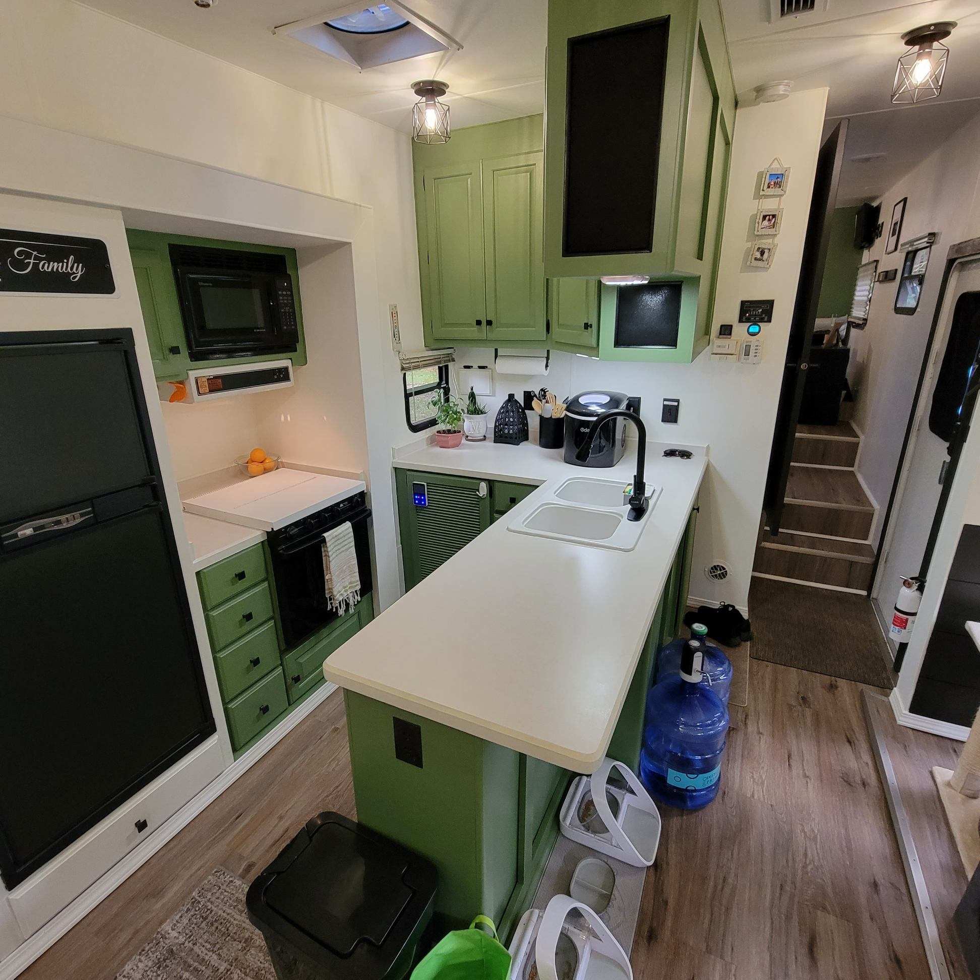 24 Incredible Camper Remodel Before and After Photos | RV Inspiration