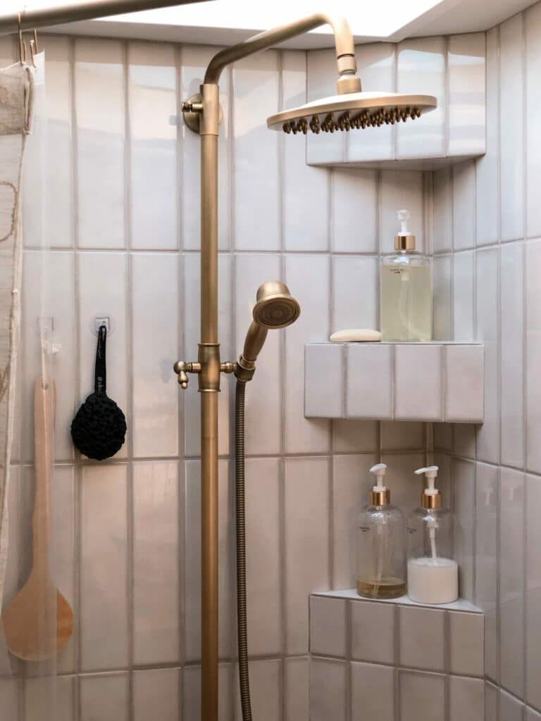 Replacement shower faucet in an RV