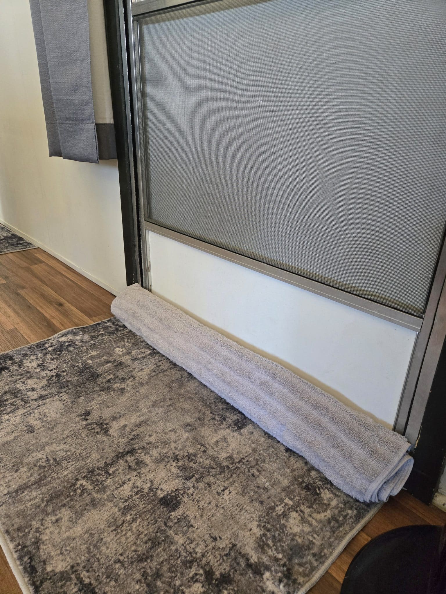6 RV Window Insulation Methods + Video Tutorials