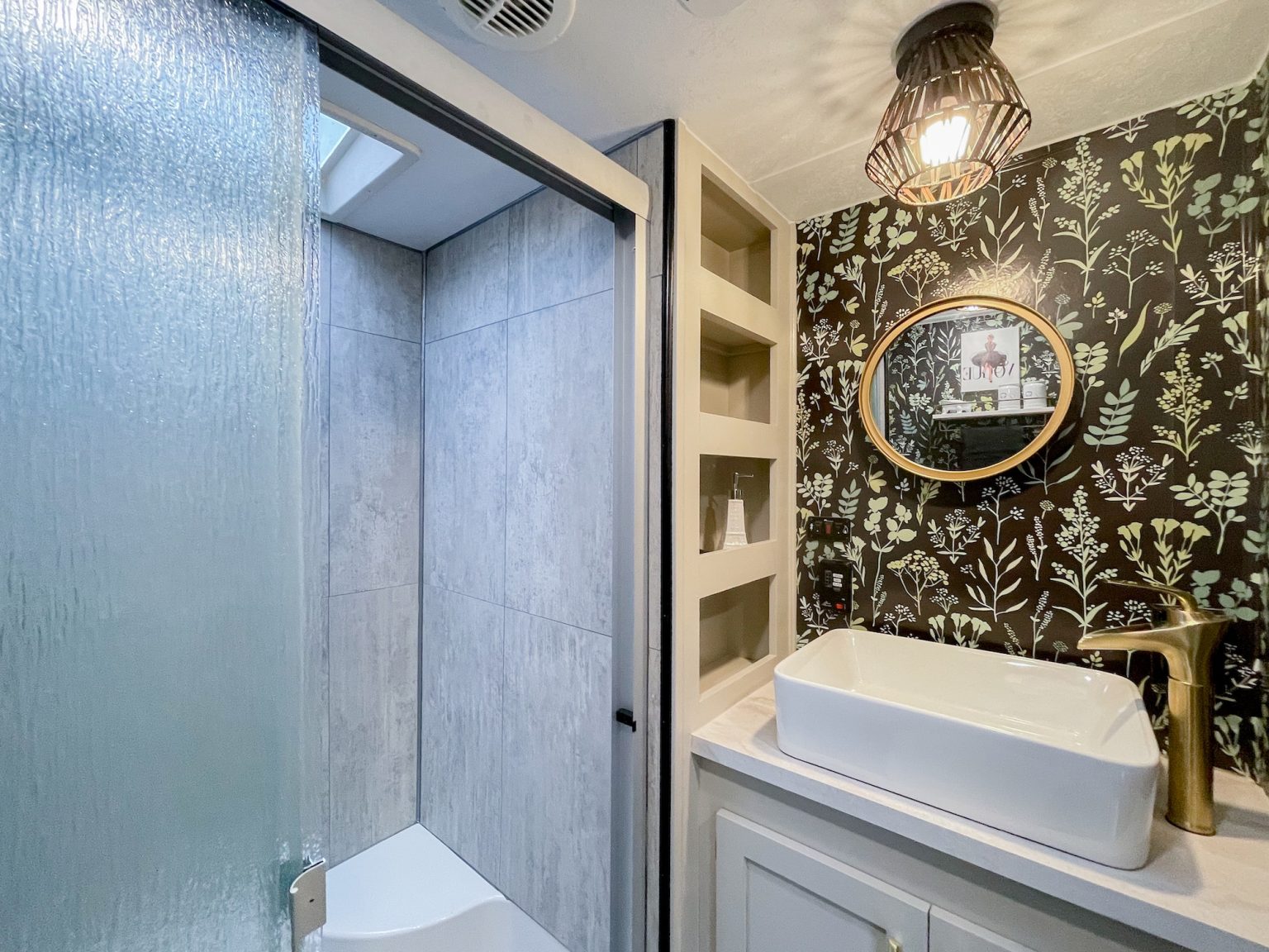 40 RV Bathroom Remodel Ideas to Inspire Your Renovation | RV Inspiration